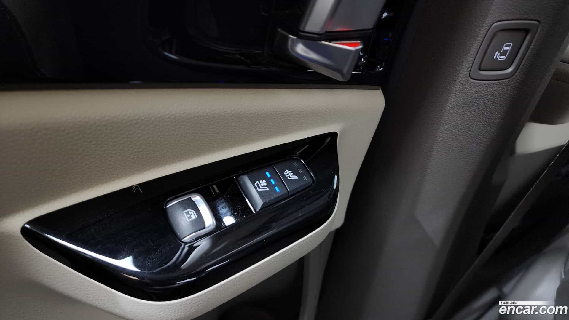 Canival Kia 2021.2-OPTION-023