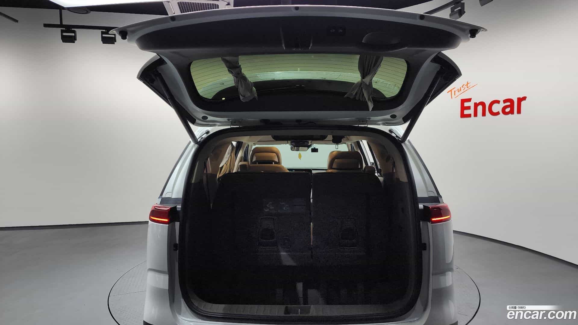 Canival Kia 2021.2-OPTION-024