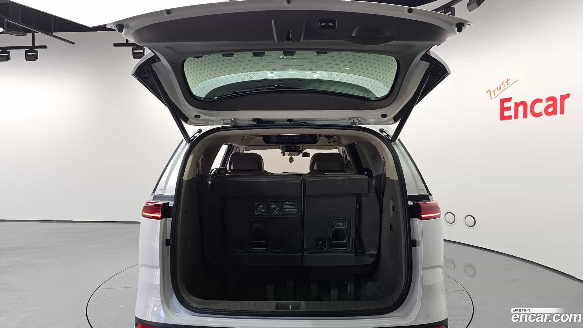Canival Kia 2021.1-OPTION-024