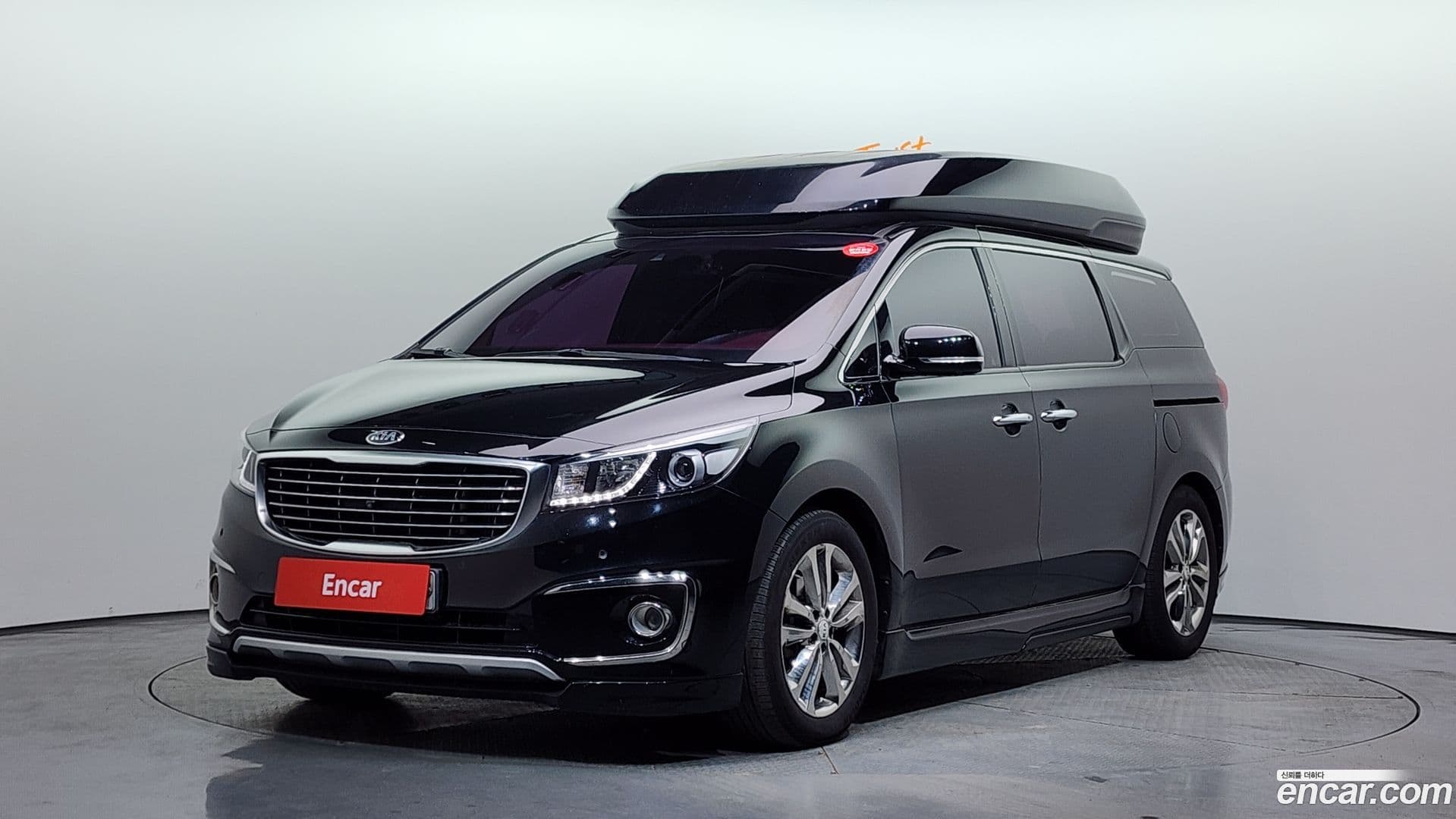 Main__Slider__Photo:Canival Kia 2016.0-0