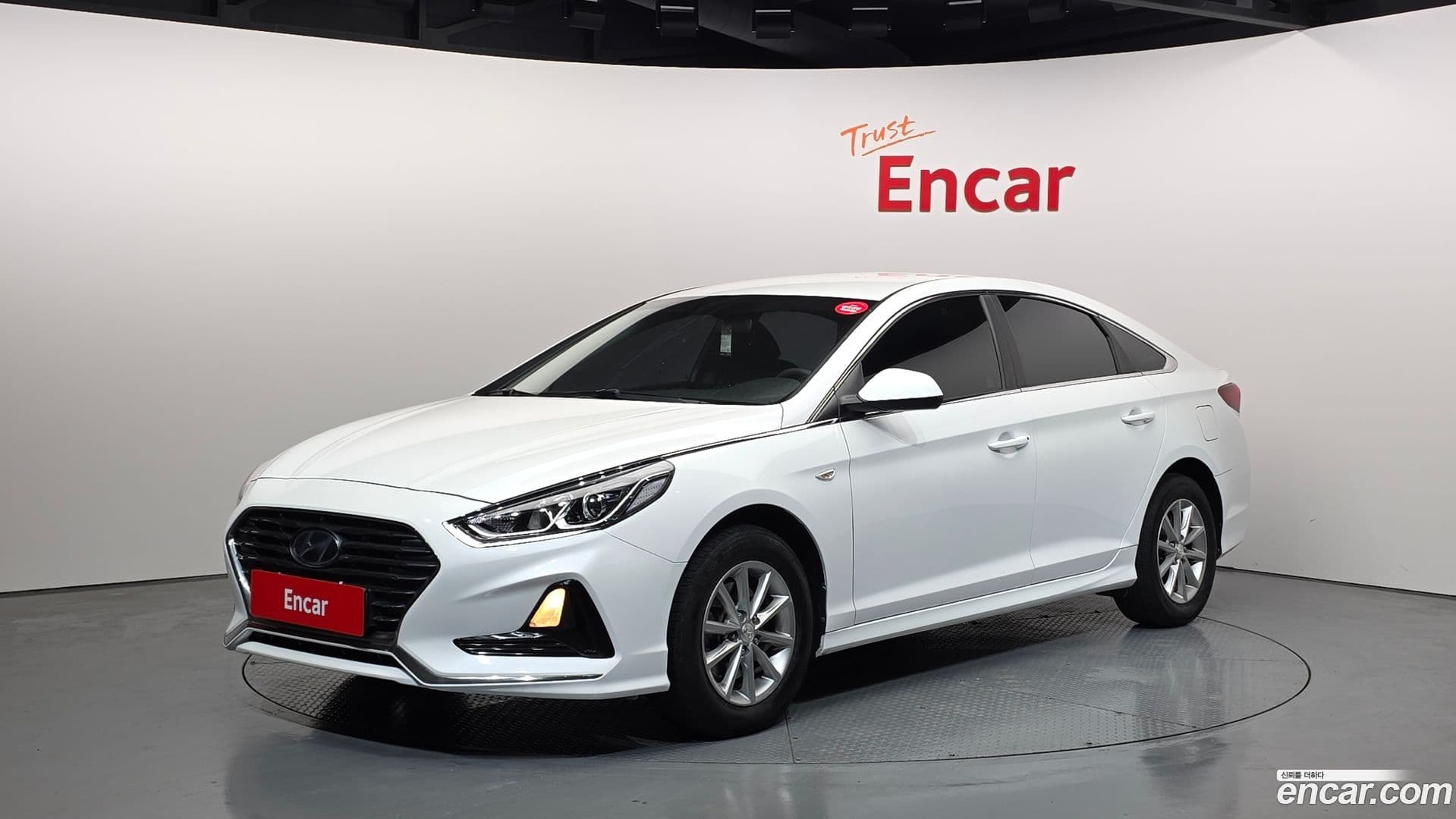 Main__Slider__Photo:Sonata Hyundai 2019.1-0