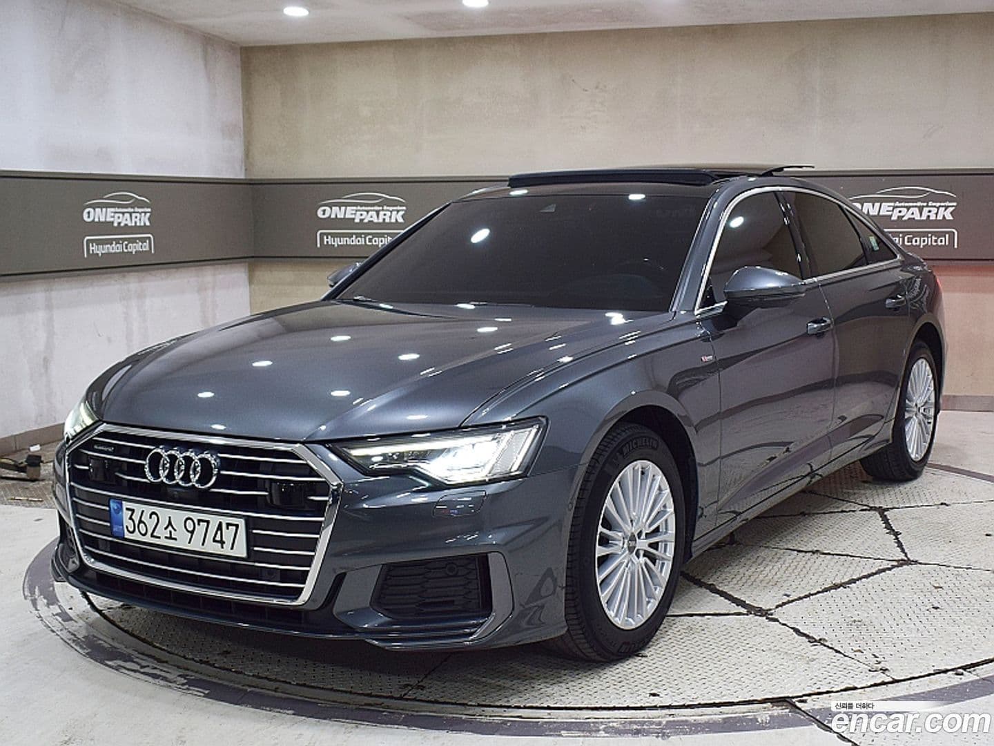 Main__Slider__Photo:A6 Audi 2021.0-0