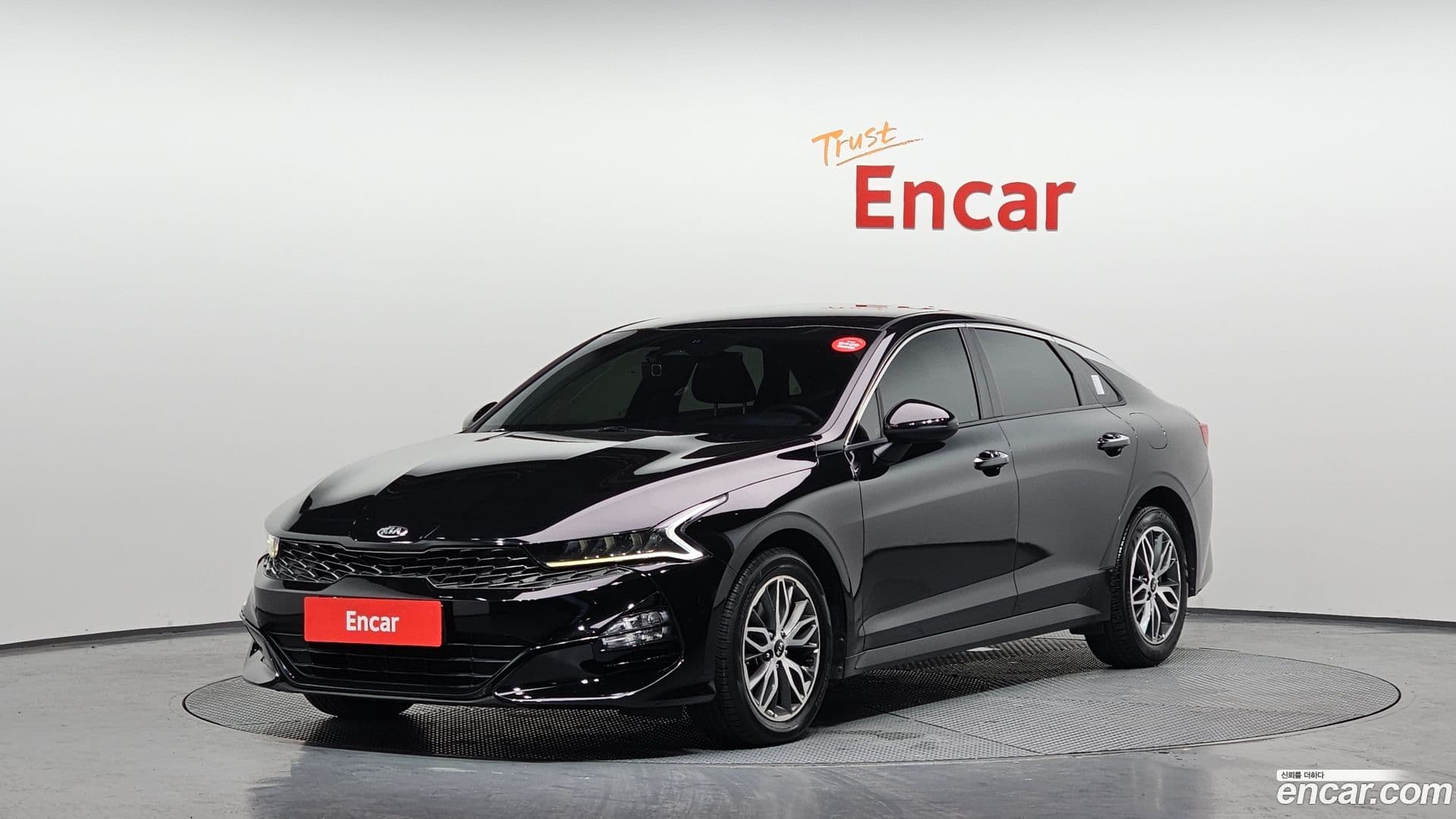 Main__Slider__Photo:K5 Kia 2021.2-0