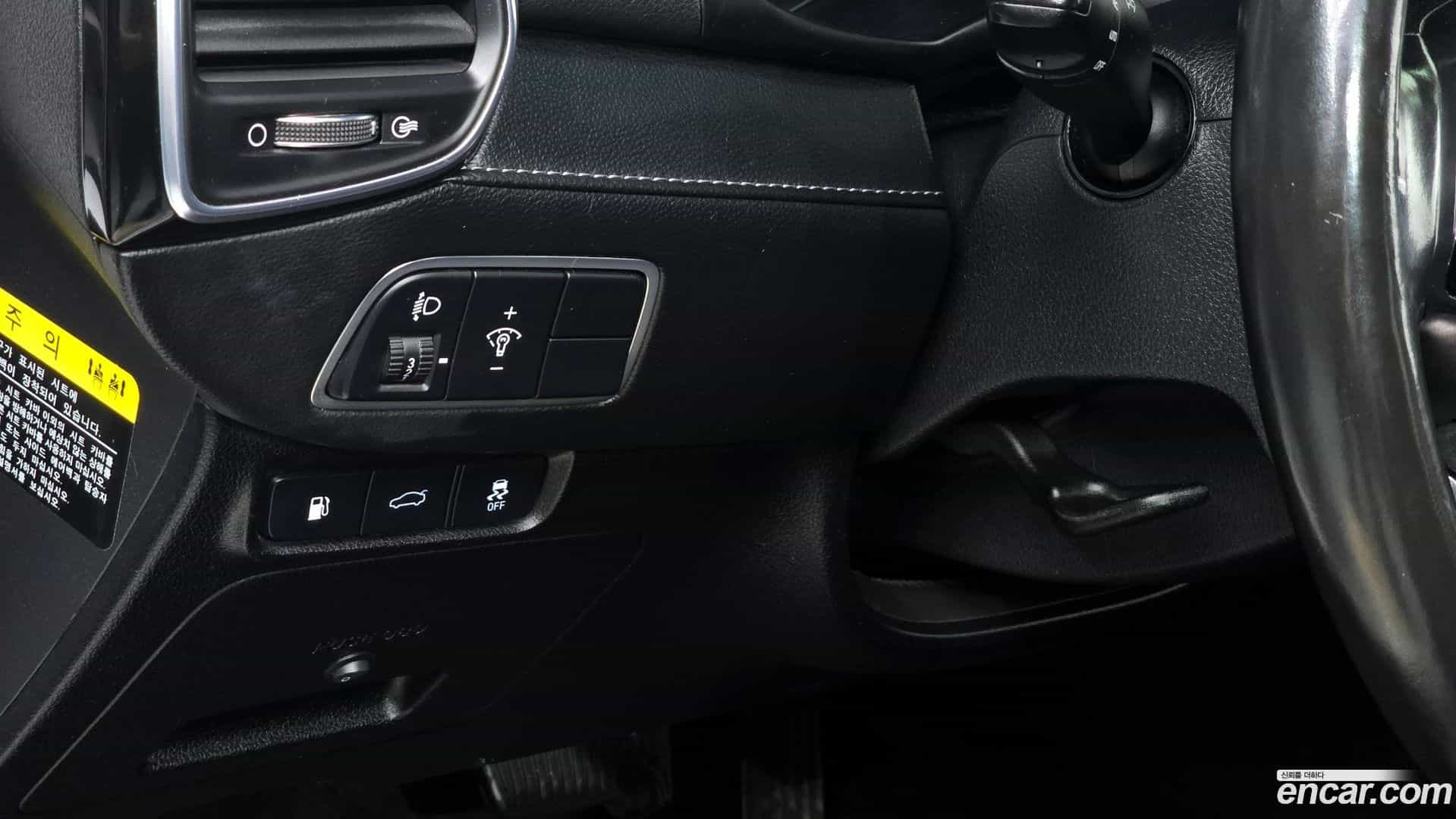 Grandeur Hyundai 2017.4-OPTION-018
