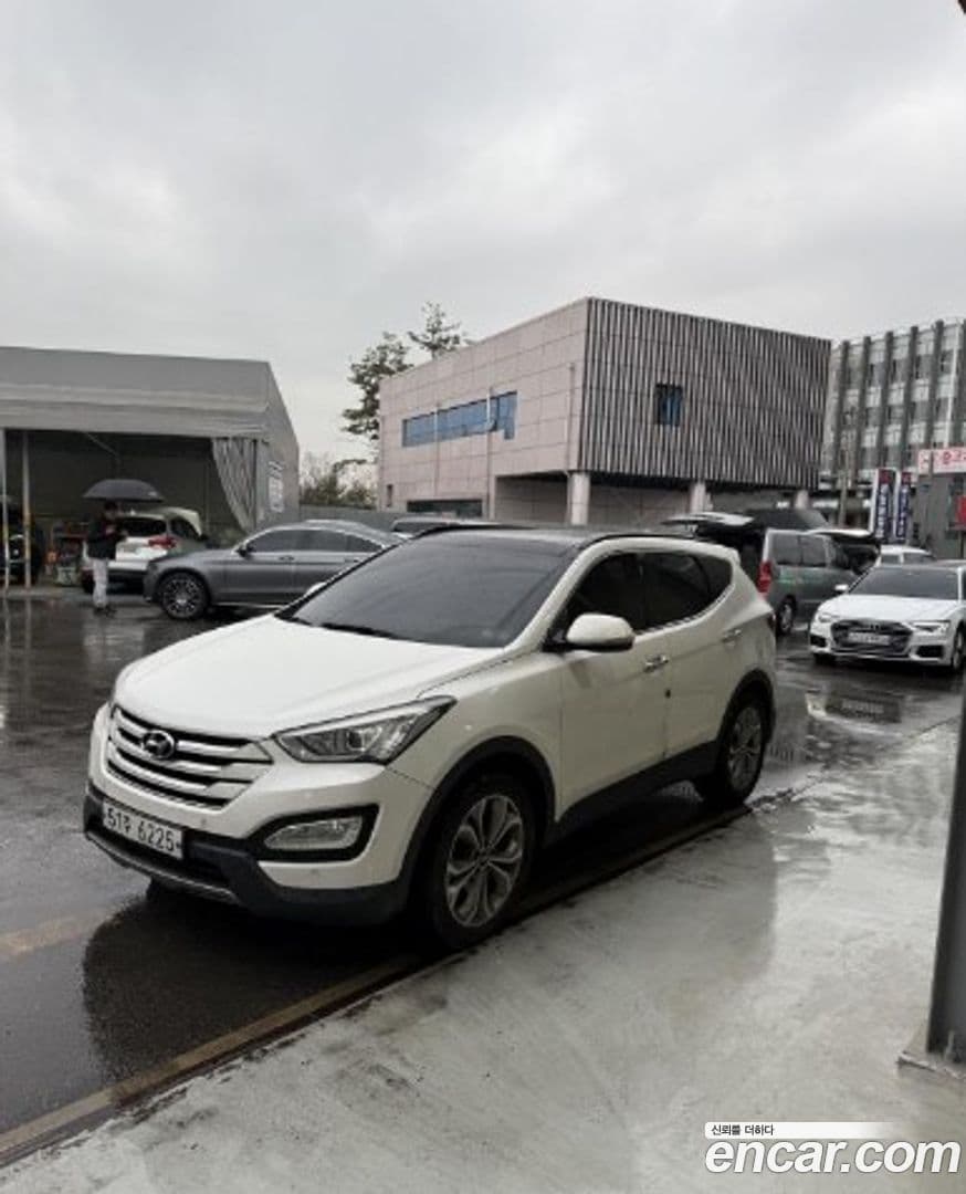 Main__Slider__Photo:Santafe Hyundai 2015.0-0