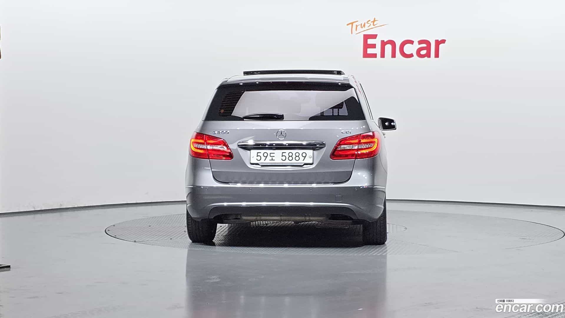 B-Class Mercedes-Benz 2014.11-OUTER-004
