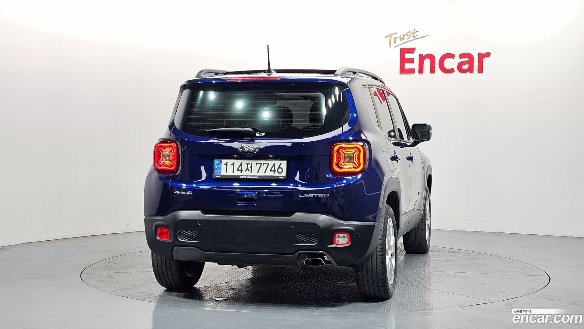 Renegade Jeep 2021.10-OUTER-004