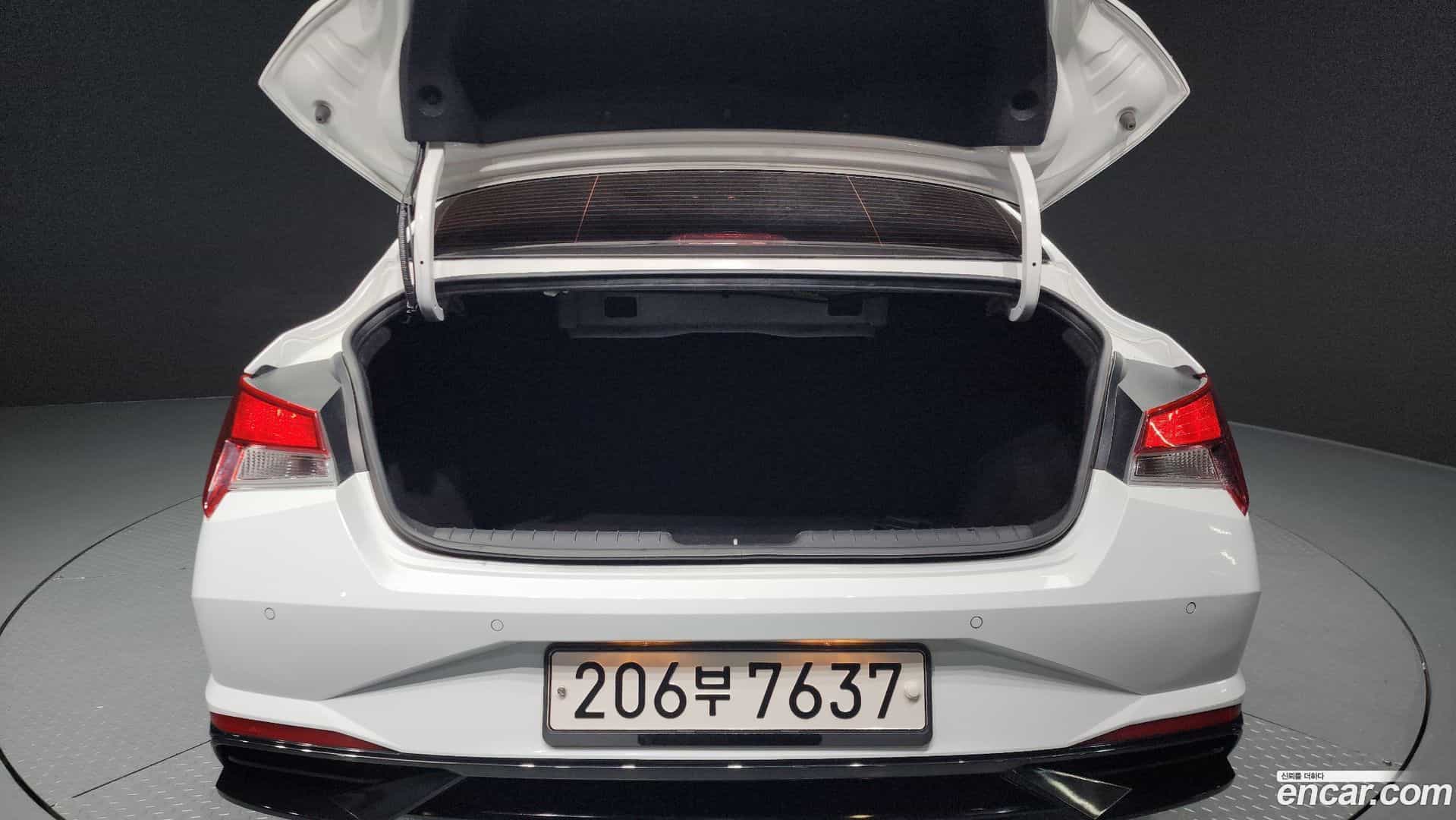 AVANTE Hyundai 2022.3-OPTION-024
