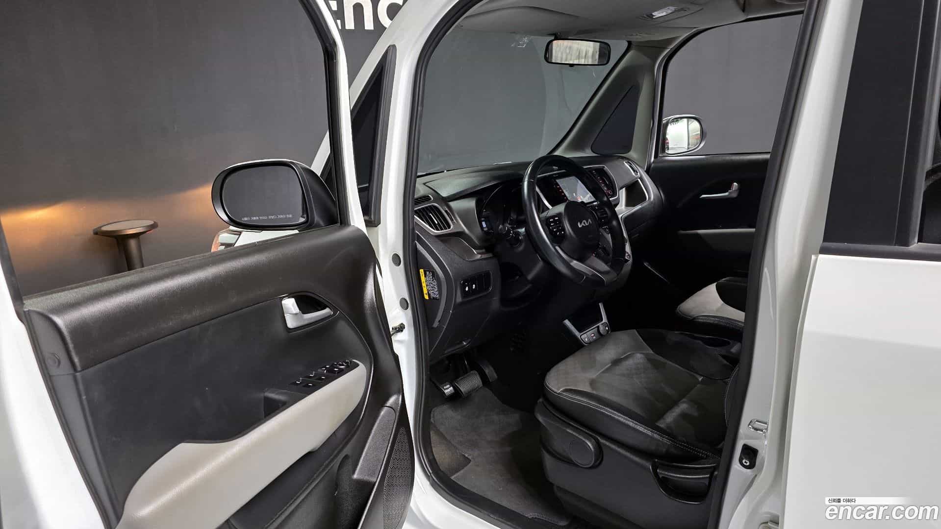 RAY Kia 2022.4-INNER-010