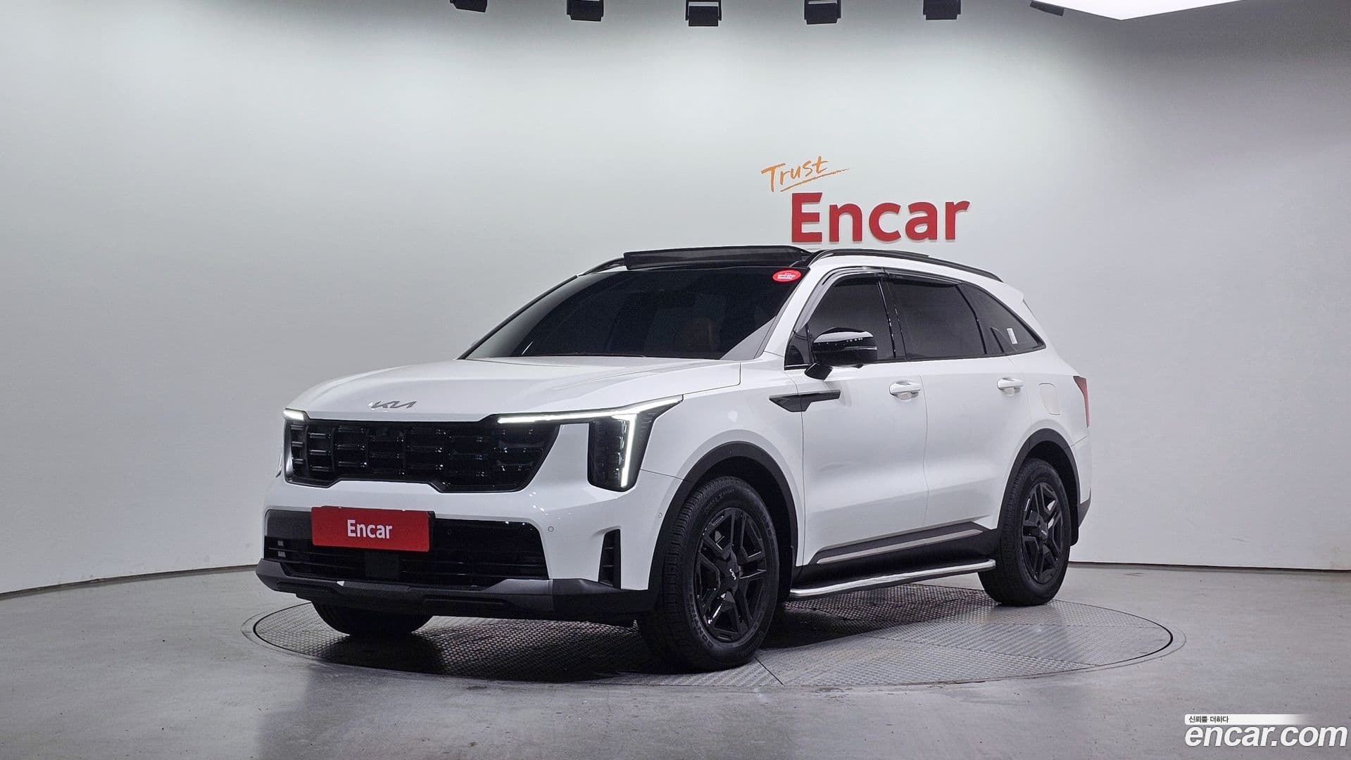 Main__Slider__Photo:Sorento Kia 2024.0-0