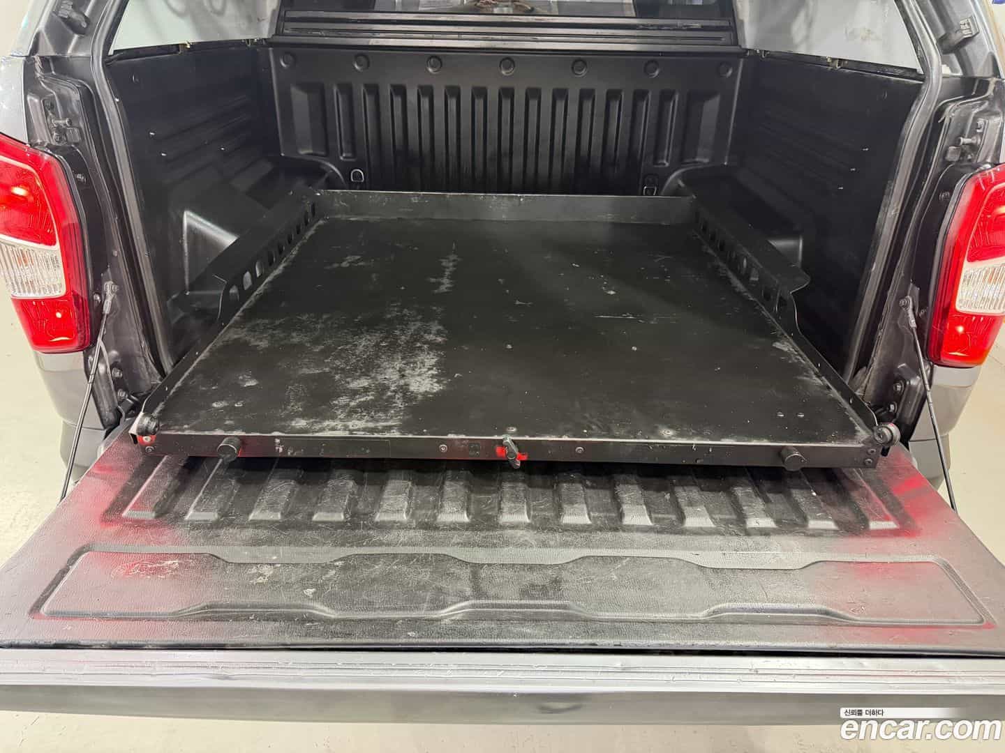 Rexton KG Mobility 2018.0-OUTER-005
