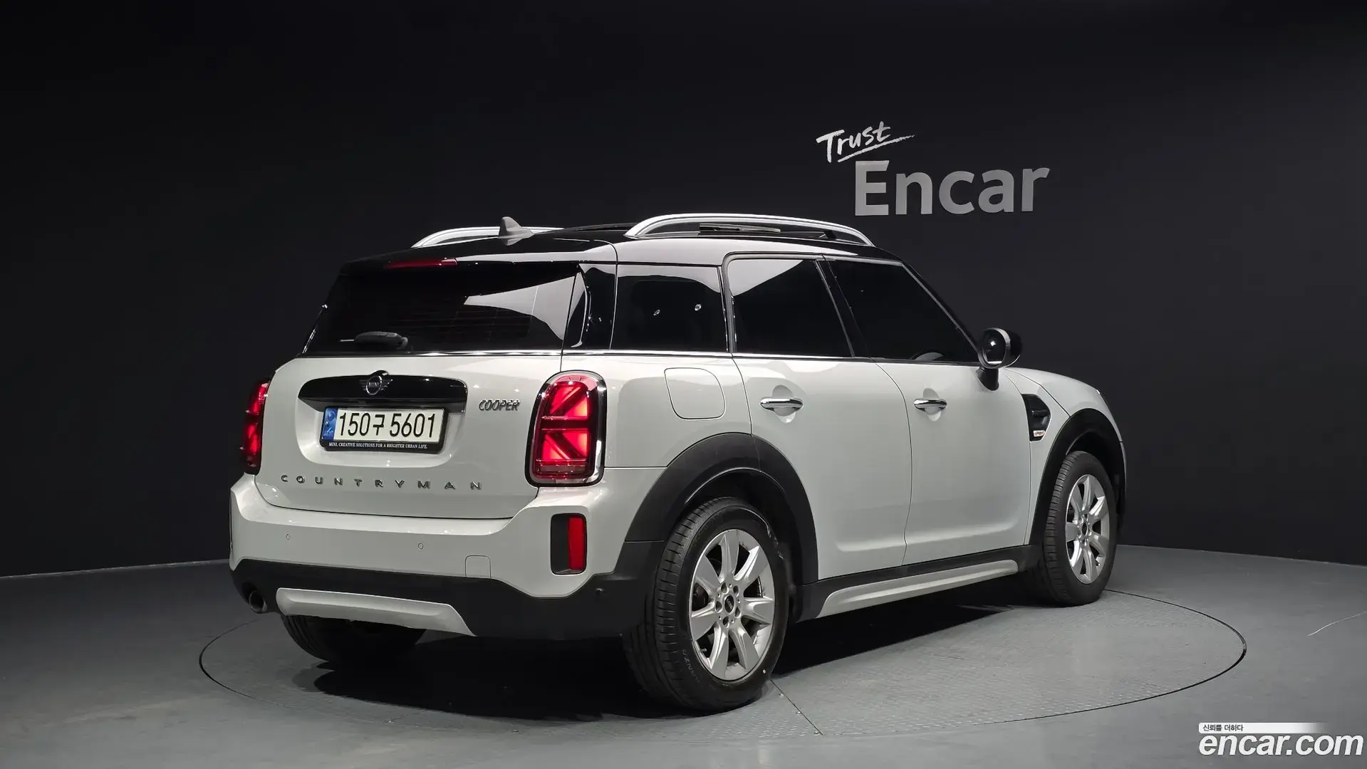 Main__Slider__Photo:Countryman Mini 2021.10-1