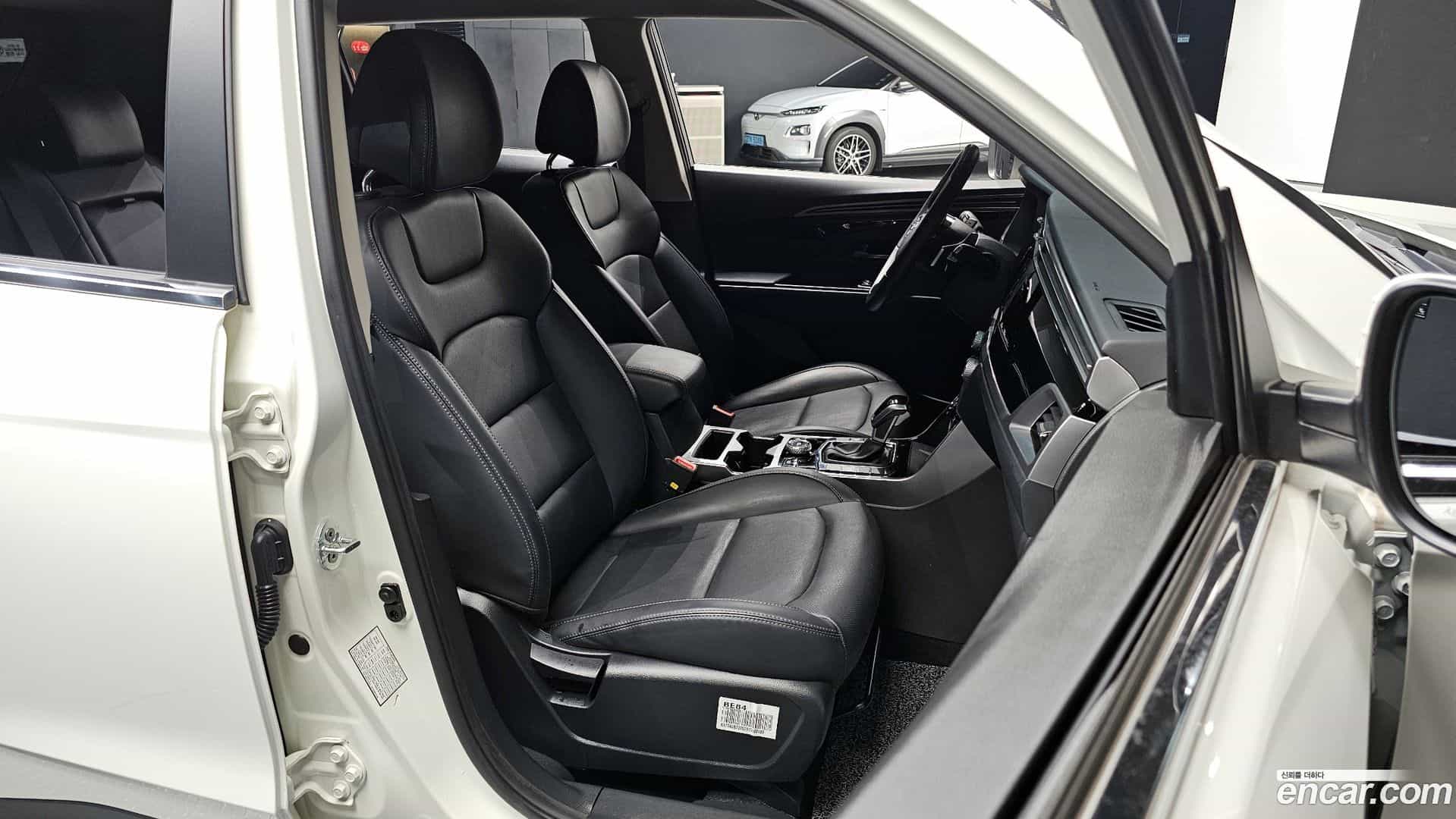 KORANDO KG Mobility 2022.4-INNER-010