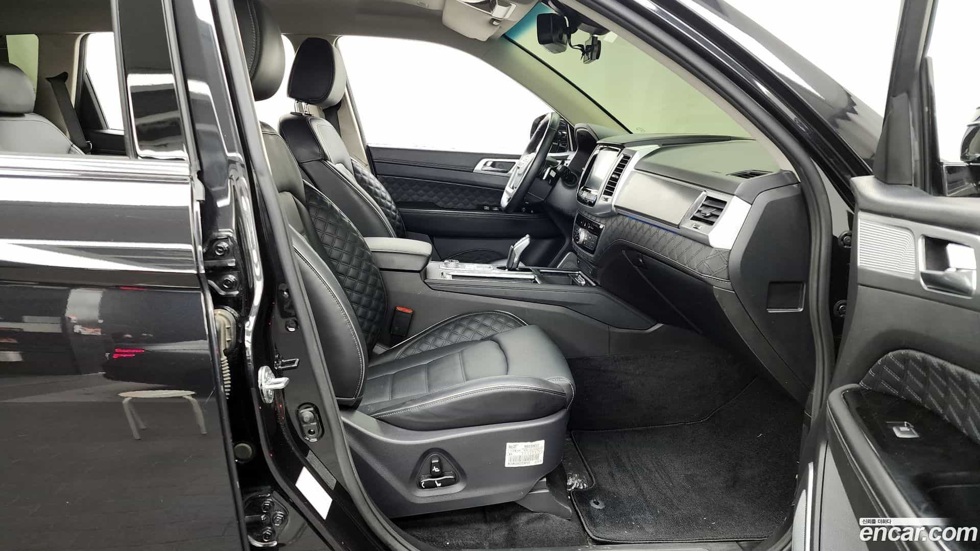 Rexton KG Mobility 2022.9-OPTION-015