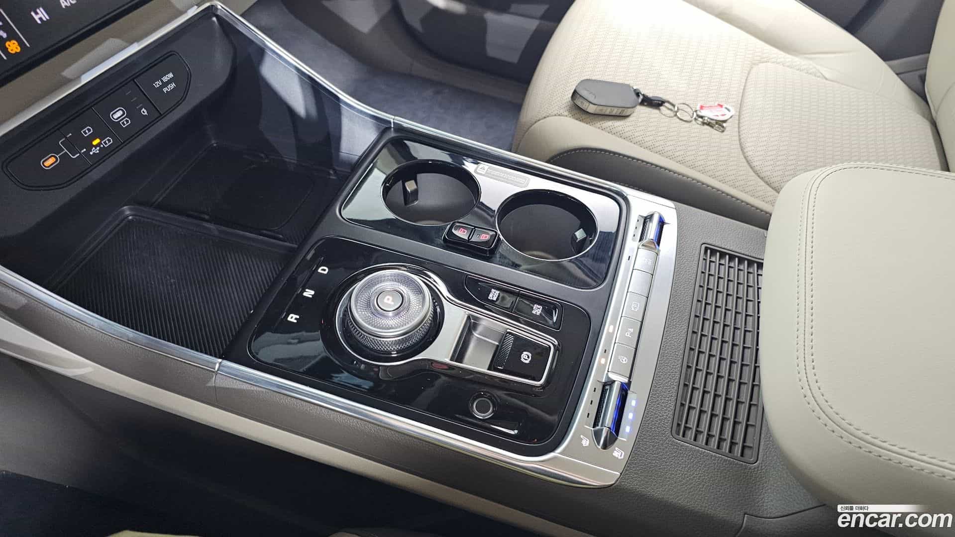 Canival Kia 2024.0-INNER-009