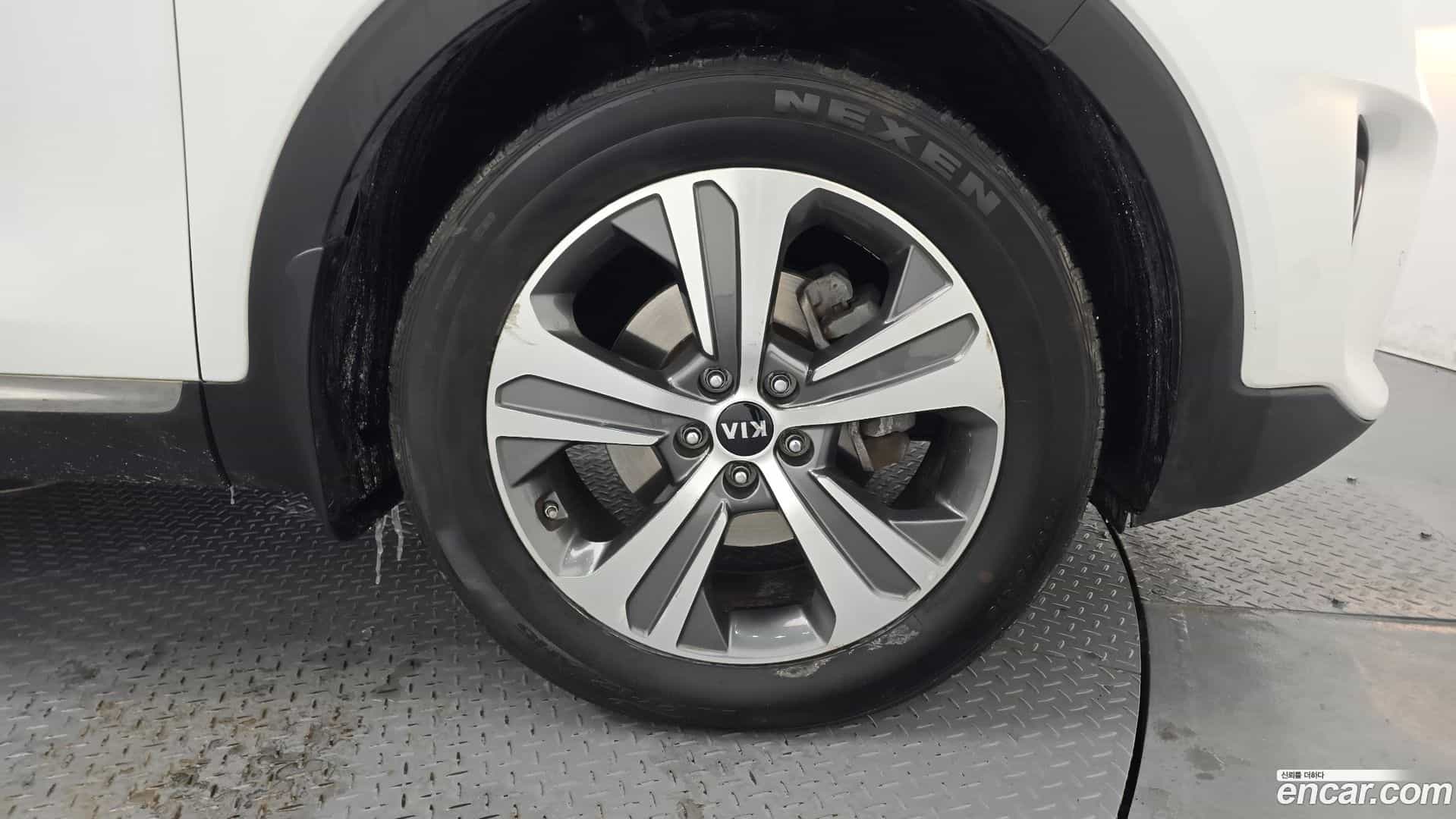 Sorento Kia 2018.2-OUTER-005