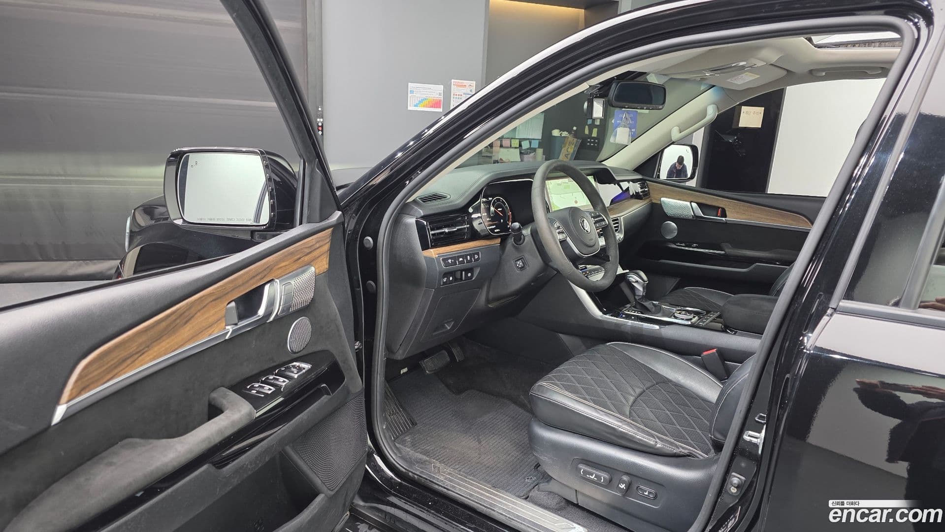 Main__Slider__Photo:Mohave Kia 2020.11-9