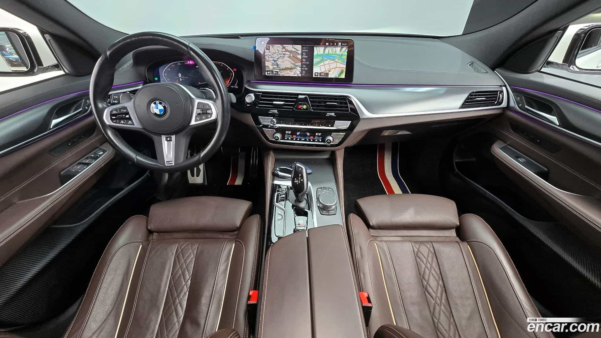 Gran Turismo BMW 2023.3-INNER-007