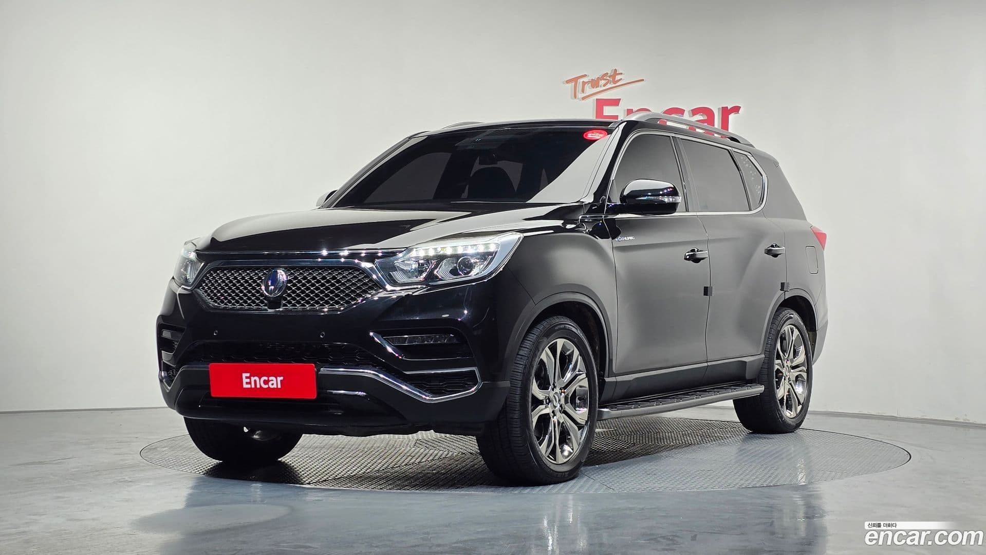 Main__Slider__Photo:Rexton KG Mobility 2018.10-0