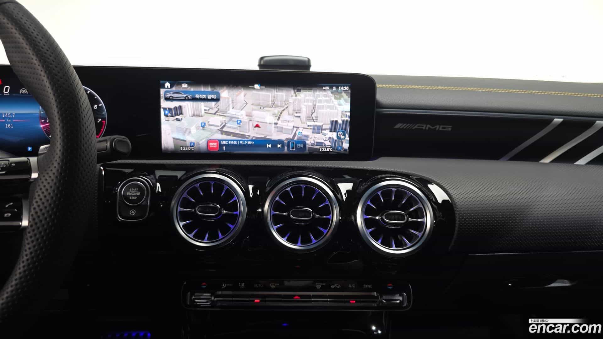 CLA-Class Mercedes-Benz 2025.6-OPTION-018