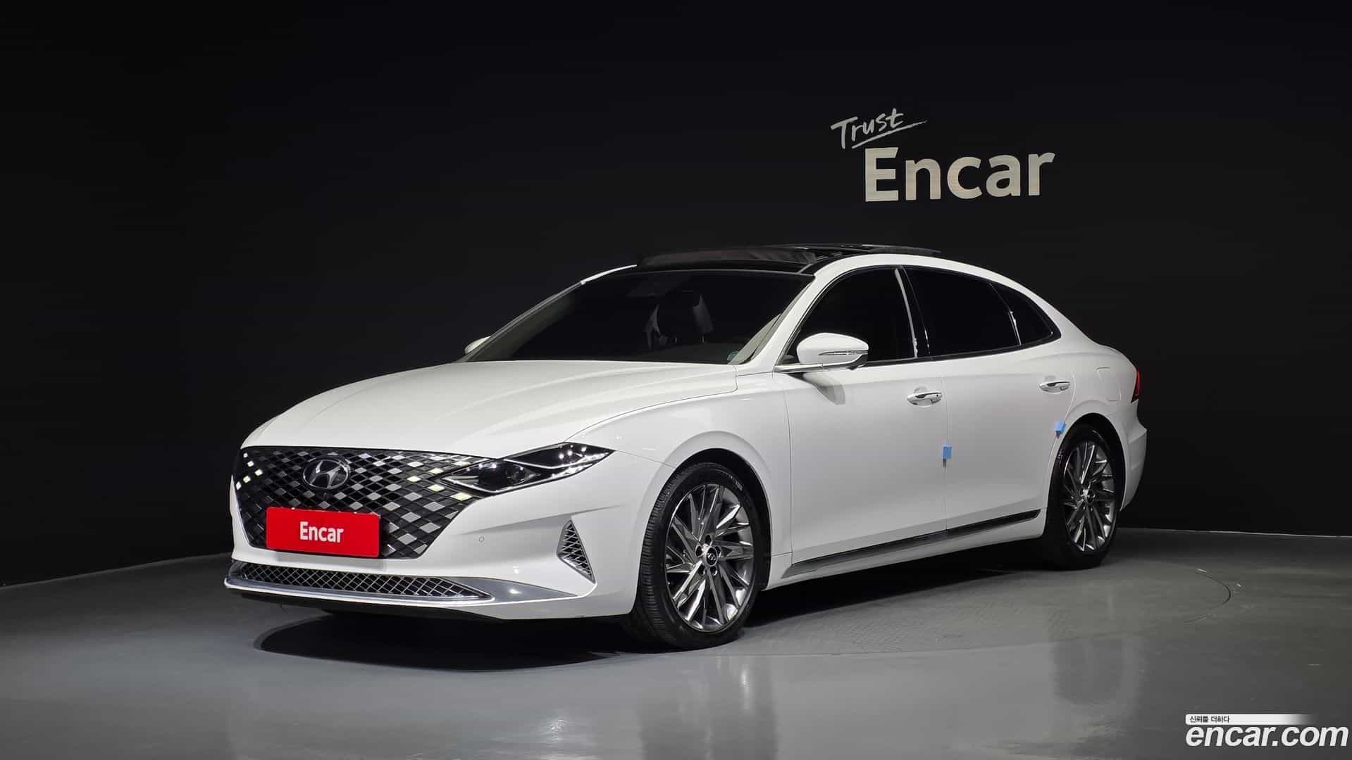 Grandeur Hyundai 2020.10-OUTER-001