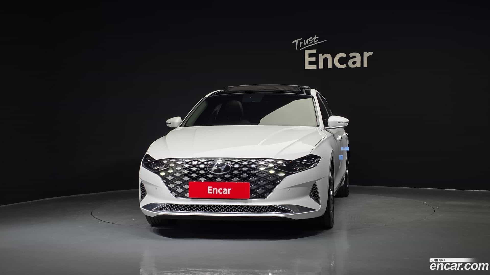 Grandeur Hyundai 2020.10-OUTER-003