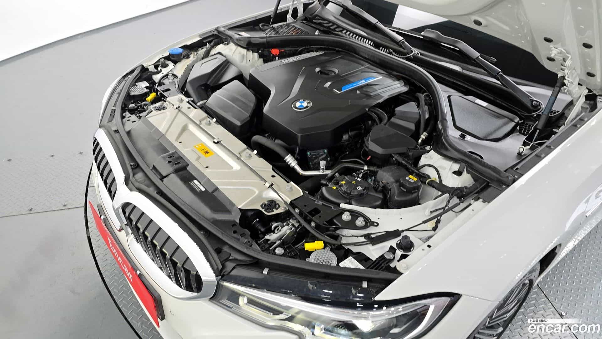 3-Series BMW 2022.2-INNER-006