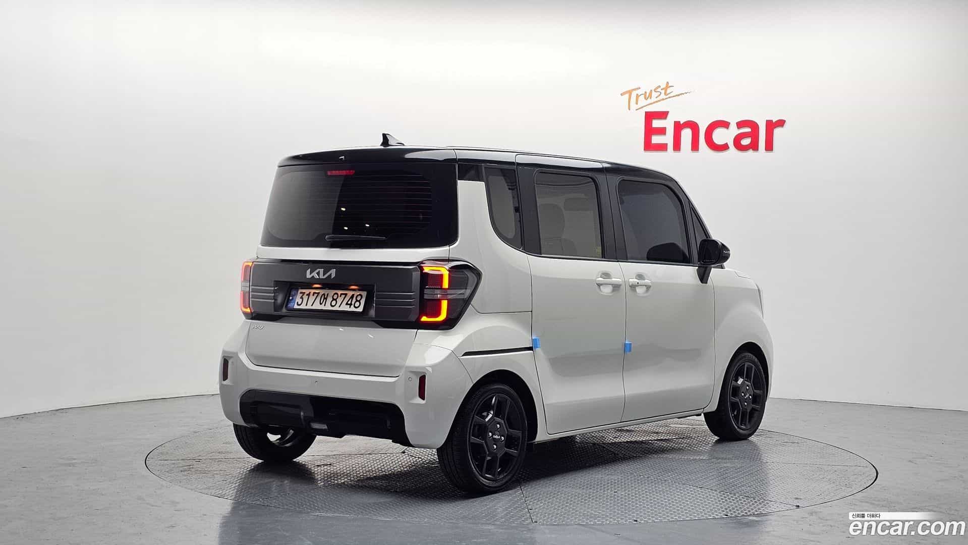 RAY Kia 2023.8-OUTER-002