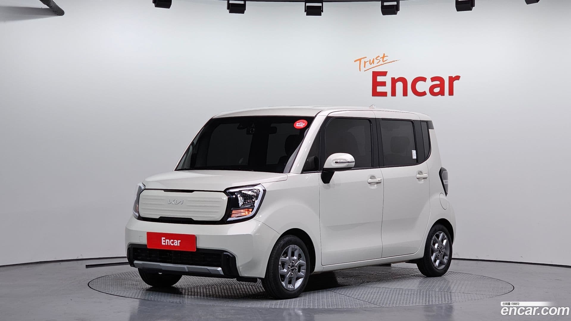 Main__Slider__Photo:RAY Kia 2024.6-0