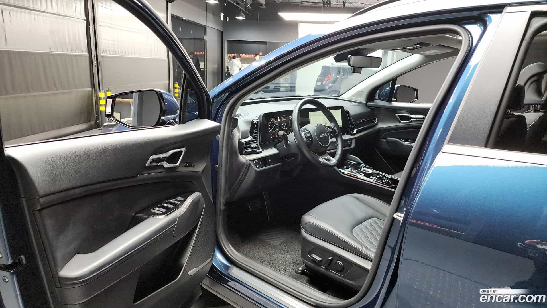 Sportage Kia 2022.2-INNER-010