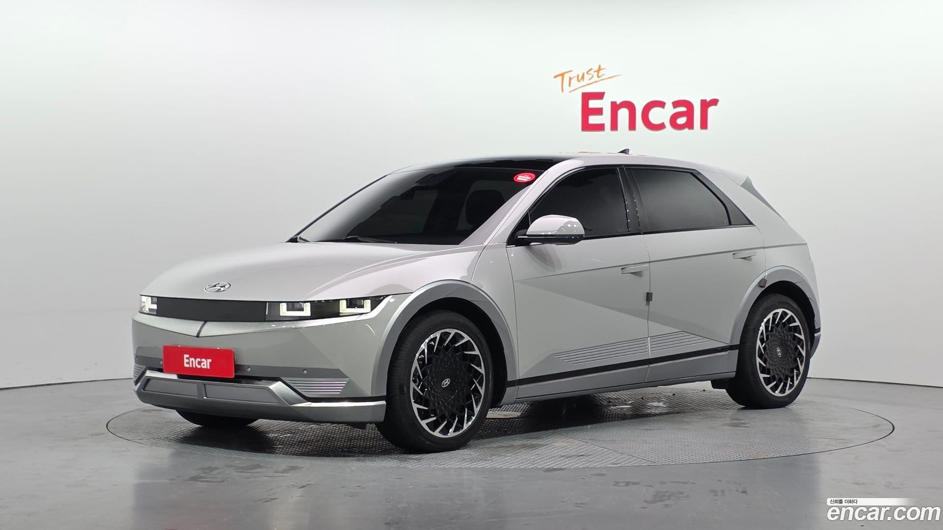 Main__Slider__Photo:Ioniq5 Hyundai 2021.10-0