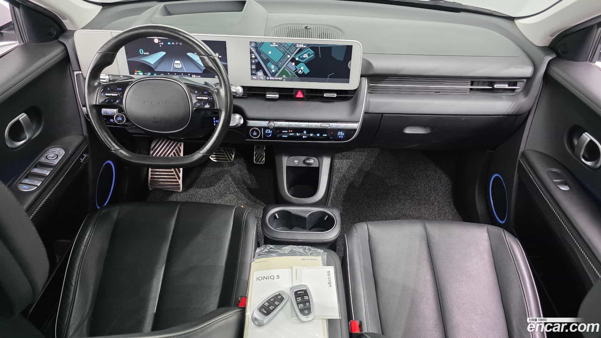 Ioniq5 Hyundai 2021.10-INNER-007
