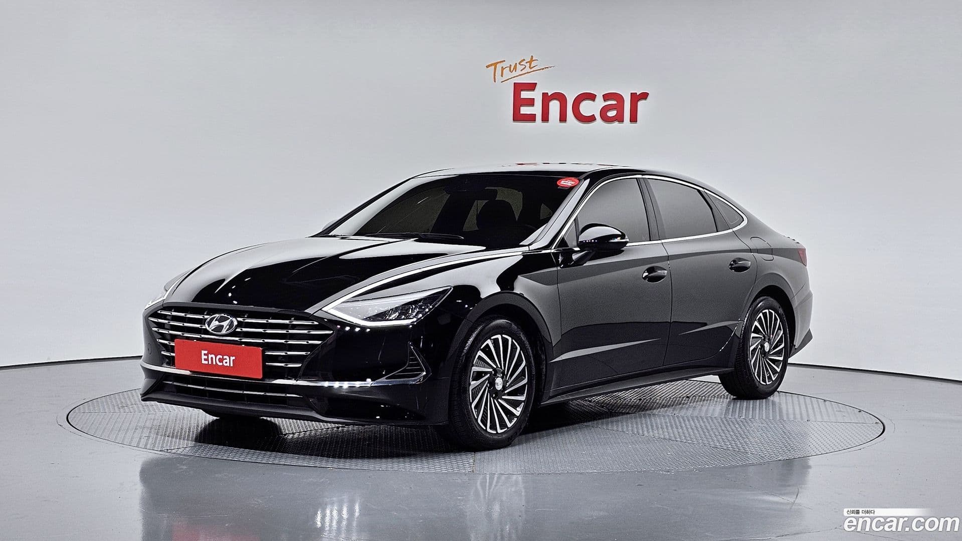 Main__Slider__Photo:Sonata Hyundai 2021.10-0