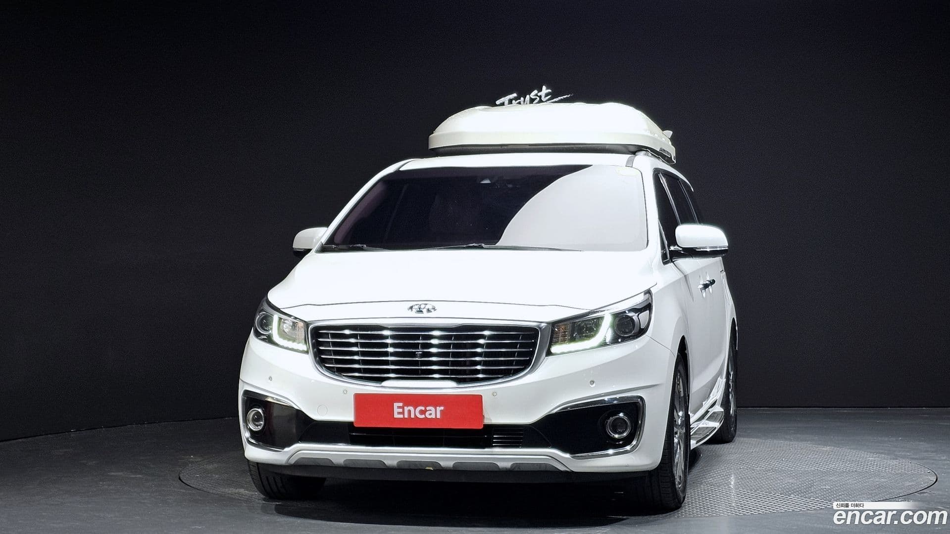 Main__Slider__Photo:Canival Kia 2018.0-0