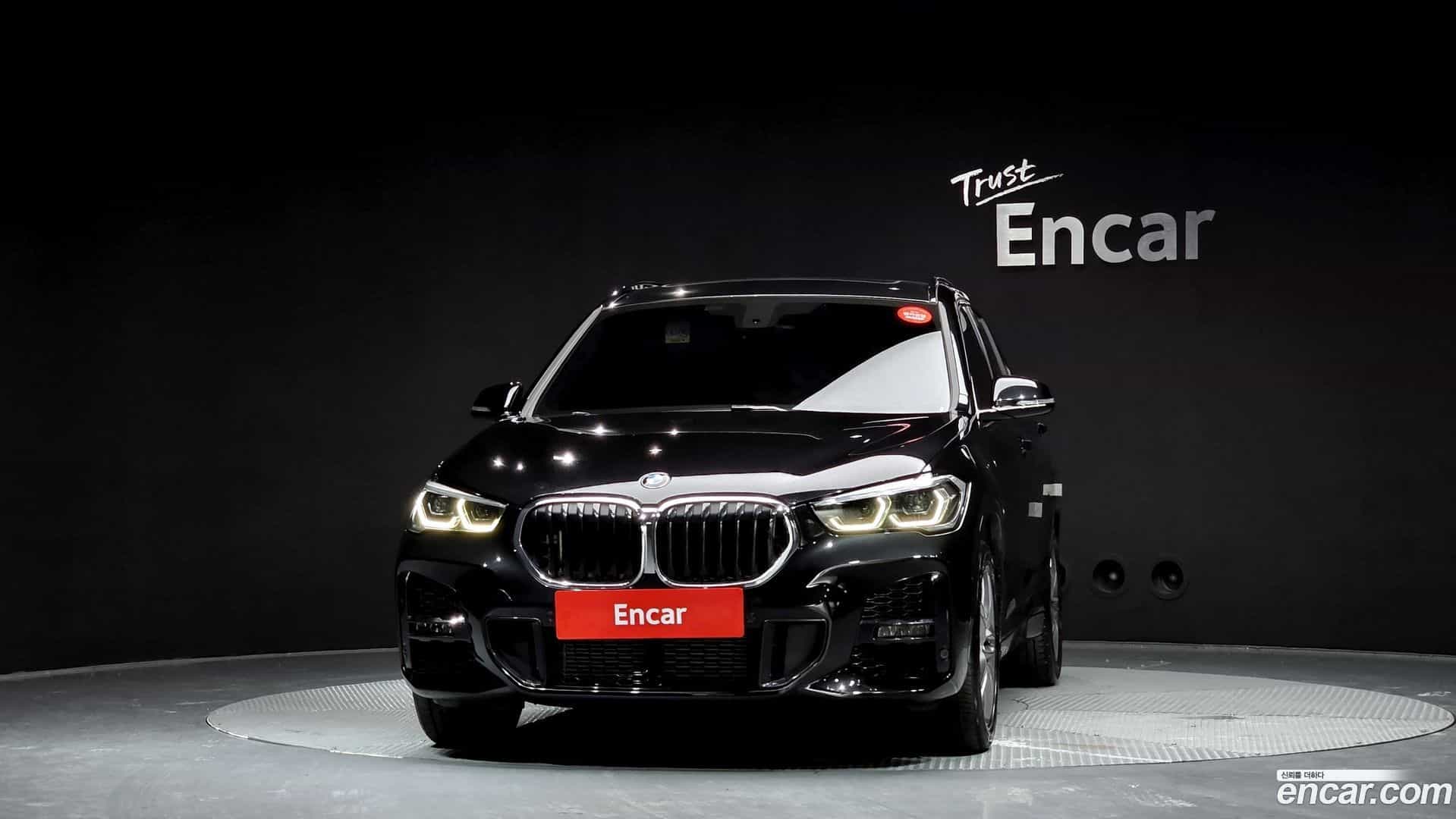 X1 BMW 2021.0-OUTER-003