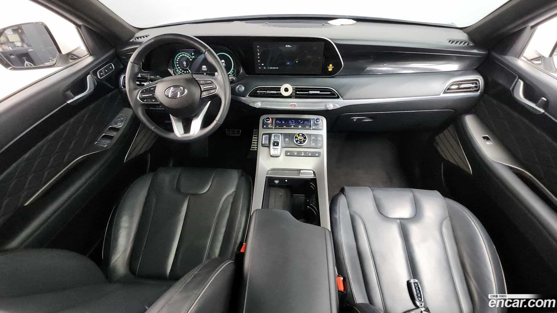 Palisade Hyundai 2021.1-INNER-007