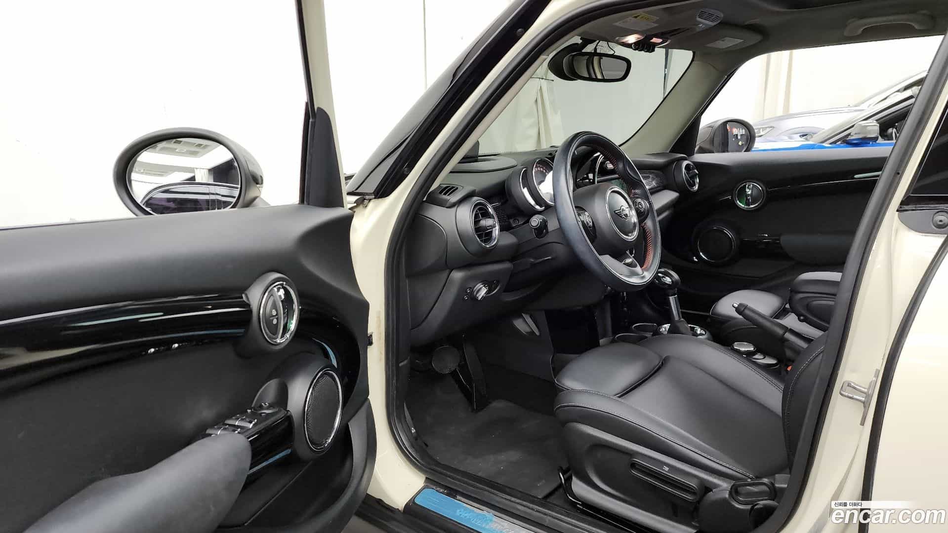Cooper Mini 2018.7-INNER-010