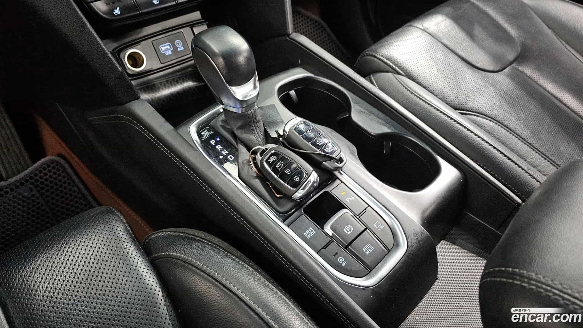 Santafe Hyundai 2018.11-INNER-009