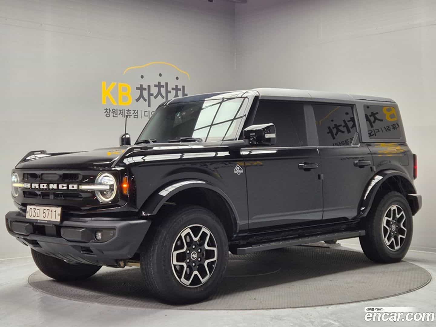 Bronco Ford 2022.4-OUTER-003