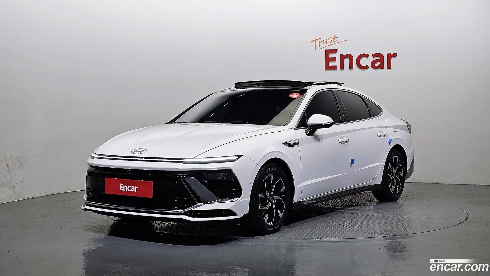 Main__Slider__Photo:Sonata Hyundai 2024.4-0