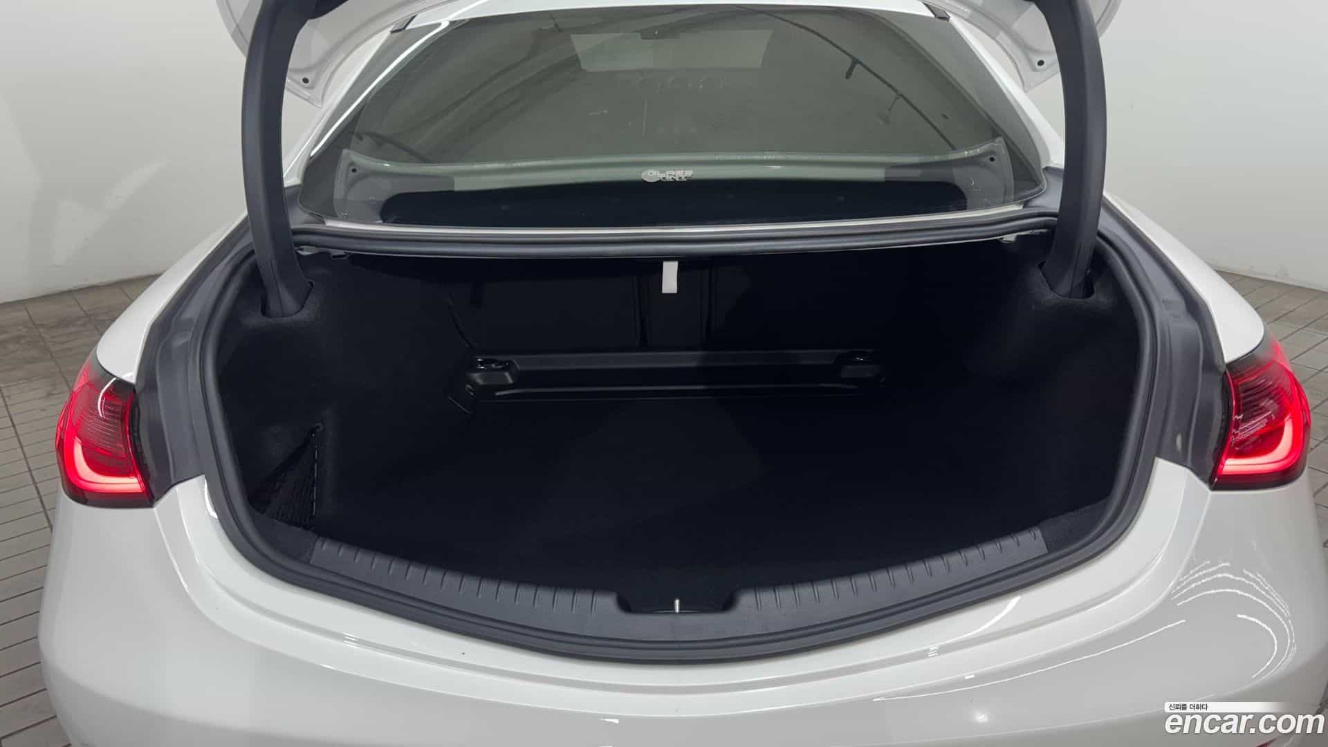 CLE-Class Mercedes-Benz 2024.9-OPTION-020