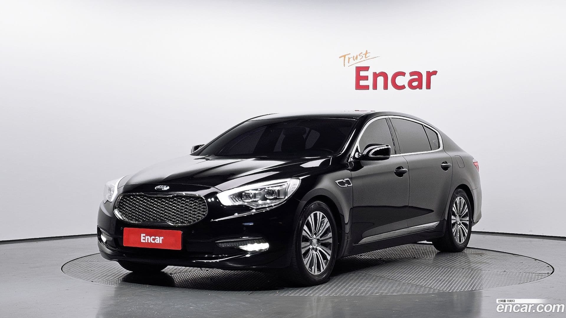 Main__Slider__Photo:K9 Kia 2017.5-0