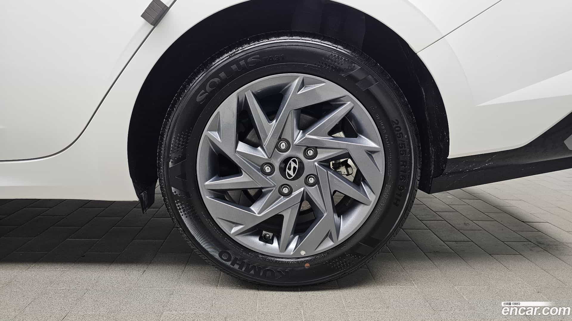 AVANTE Hyundai 2024.5-OUTER-005