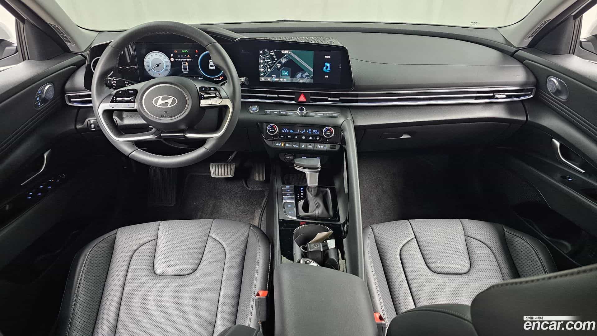 AVANTE Hyundai 2024.5-INNER-007
