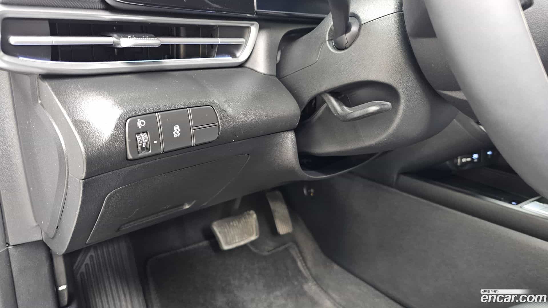 AVANTE Hyundai 2024.5-OPTION-018