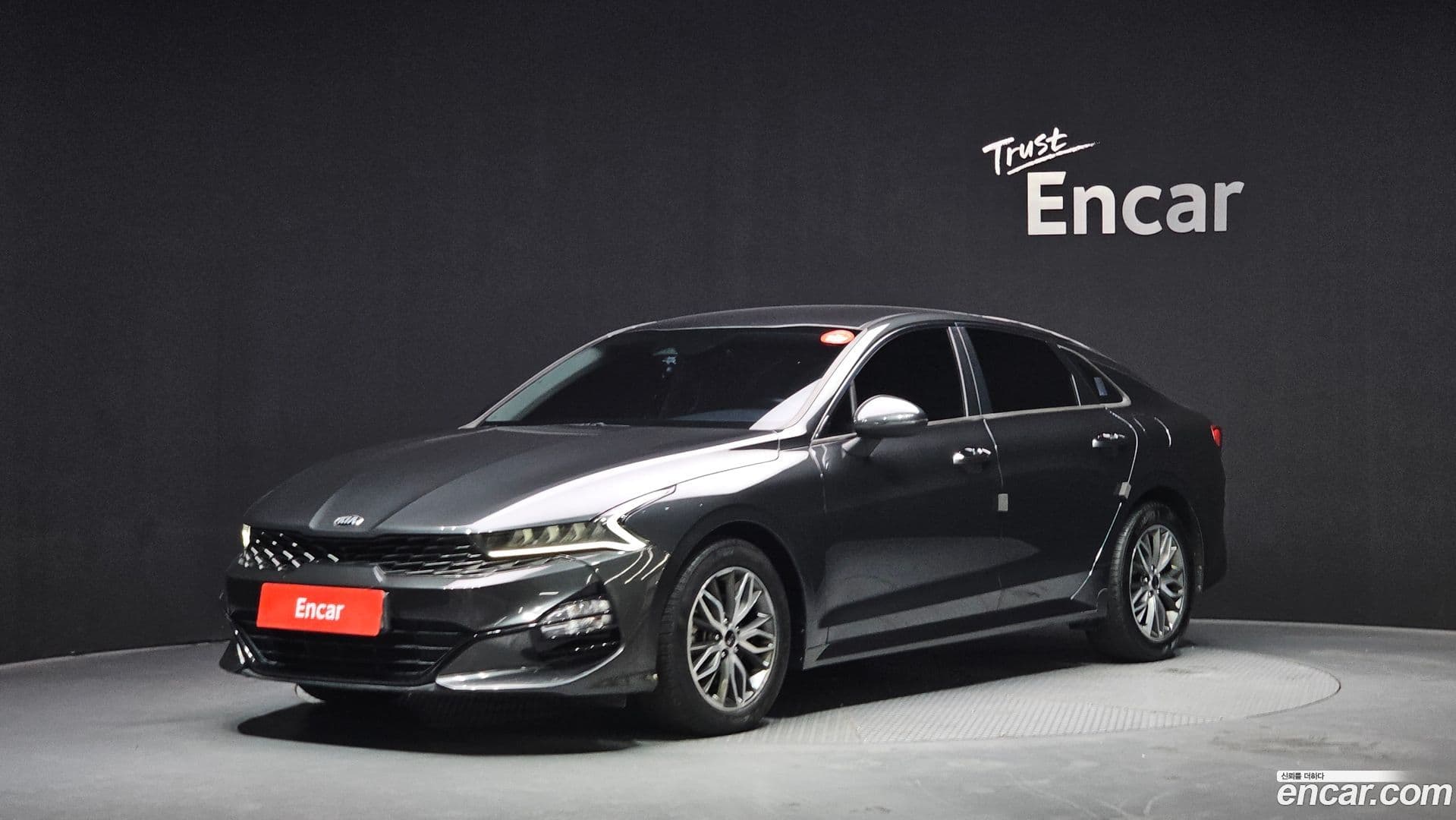 Main__Slider__Photo:K5 Kia 2019.11-0