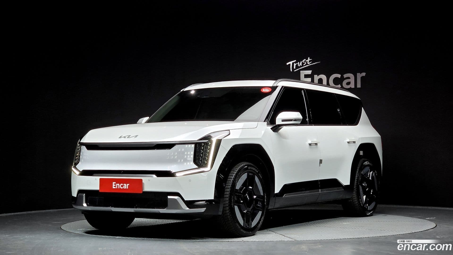 Main__Slider__Photo:EV9 Kia 2023.11-0