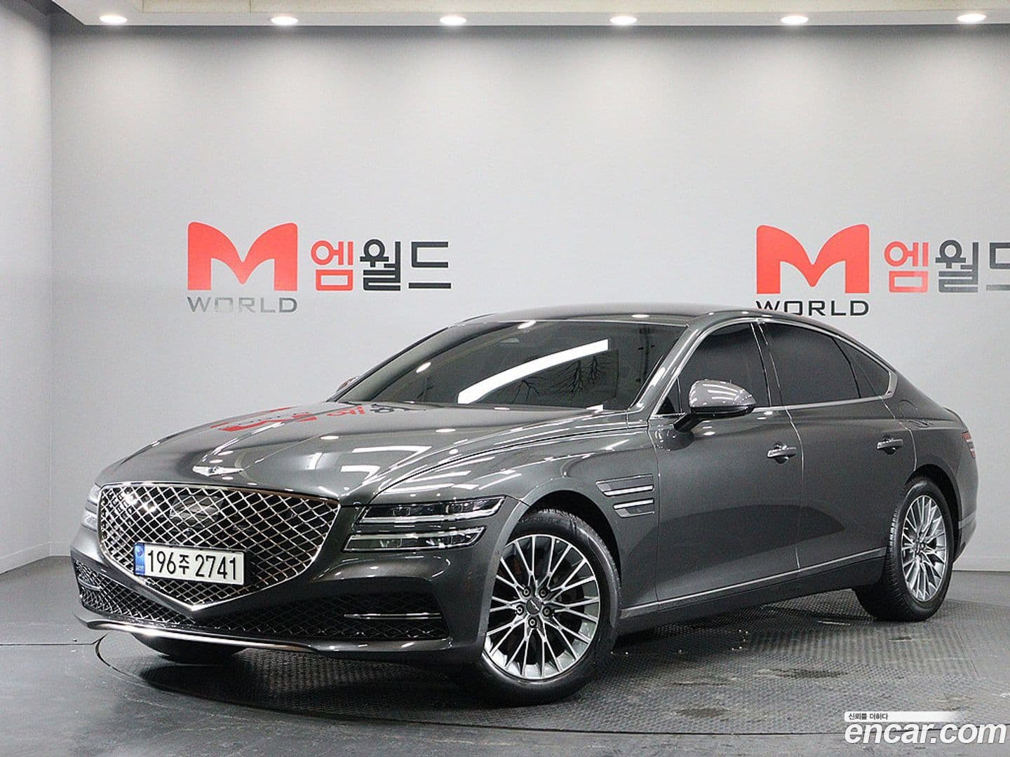 Main__Slider__Photo:G80 Genesis 2022.10-0