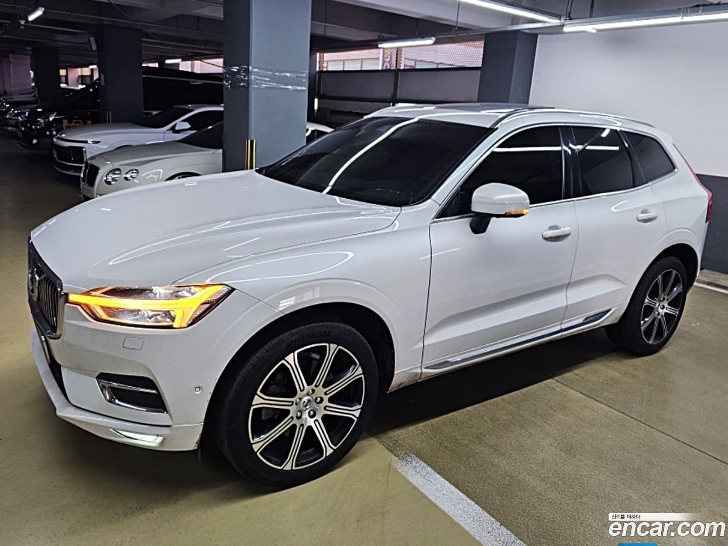 Main__Slider__Photo:XC60 Volvo 2018.9-0