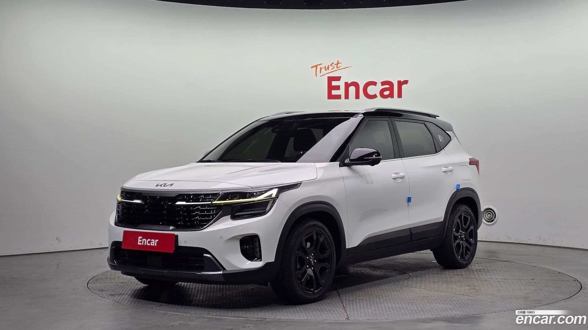 Main__Slider__Photo:Seltos Kia 2023.0-0